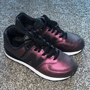 New Balance Gradient Black and Purple Shoes